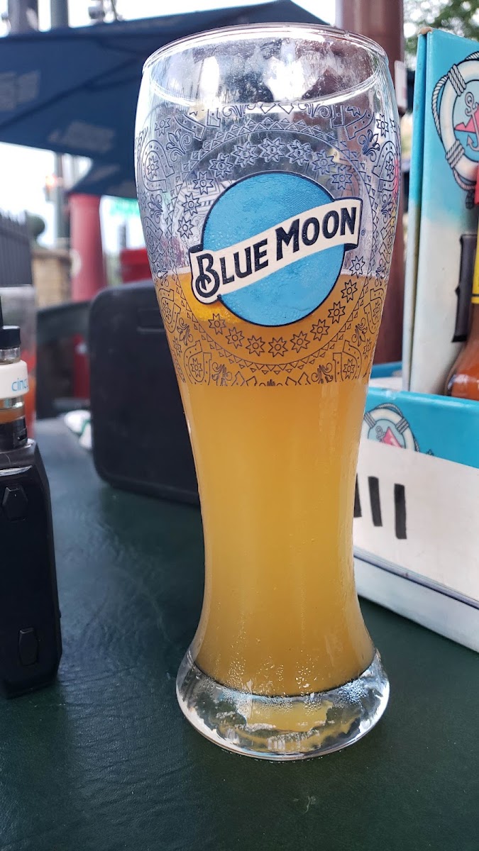 The Filling Station Pub & Grill-10